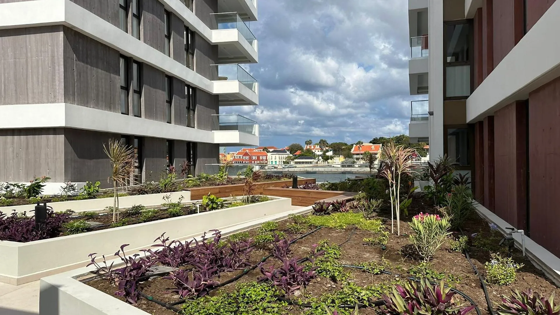 The Wharf Luxury Apartment Nt 5F Willemstad