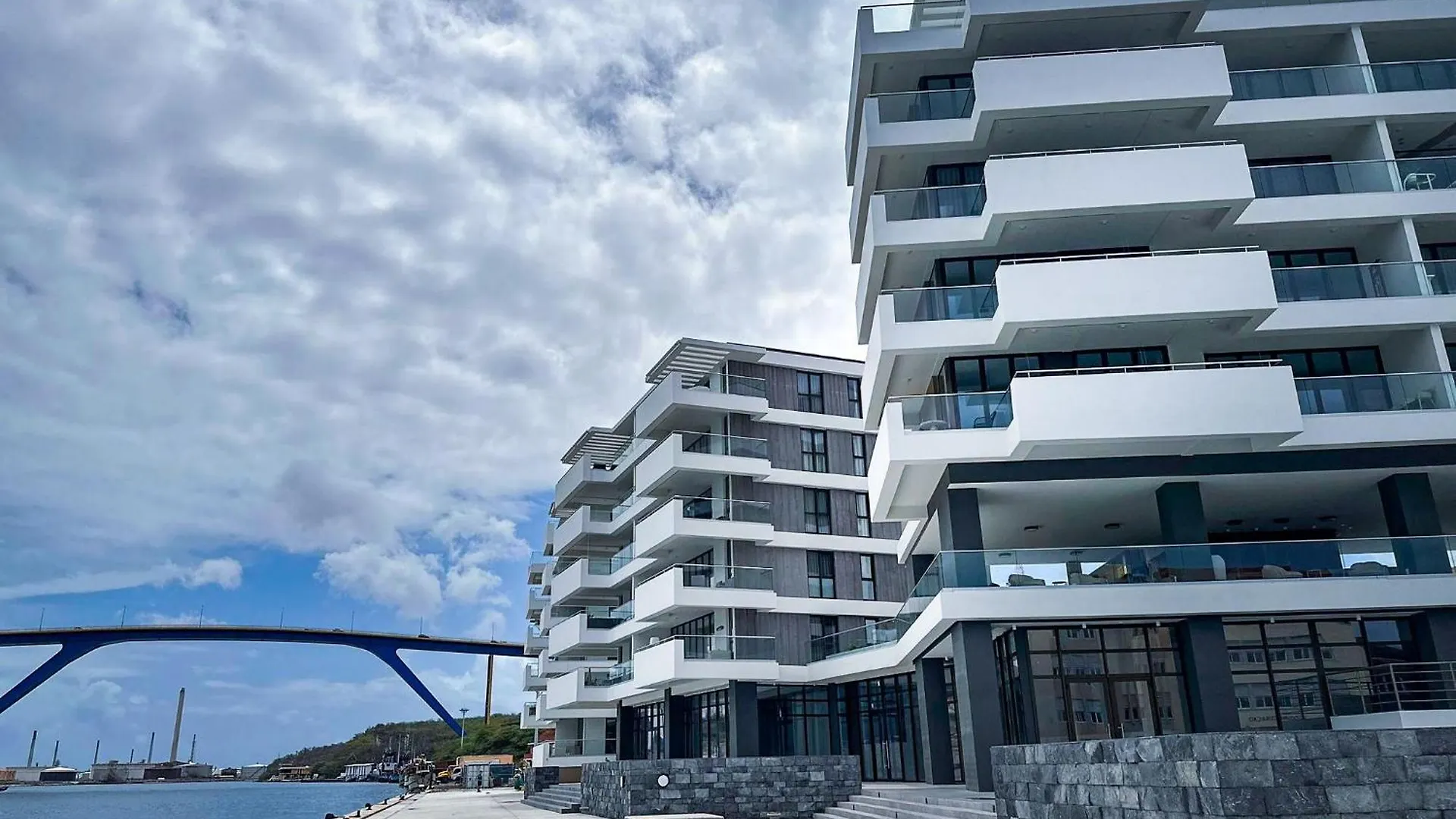 The Wharf Luxury Apartment Nt 5F Willemstad Curacao
